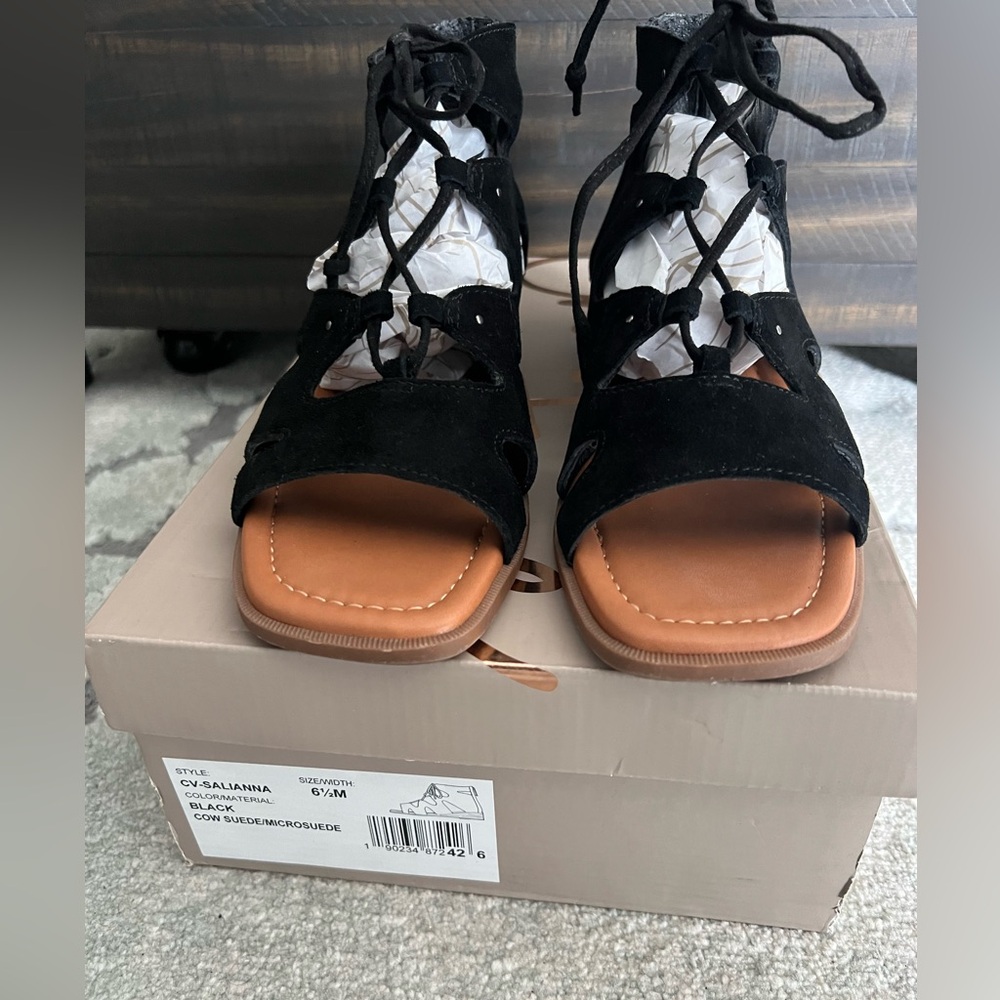 Crown Vintage Black Suede Women's Sandals